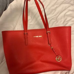 Michael Kors tote zip middle orange